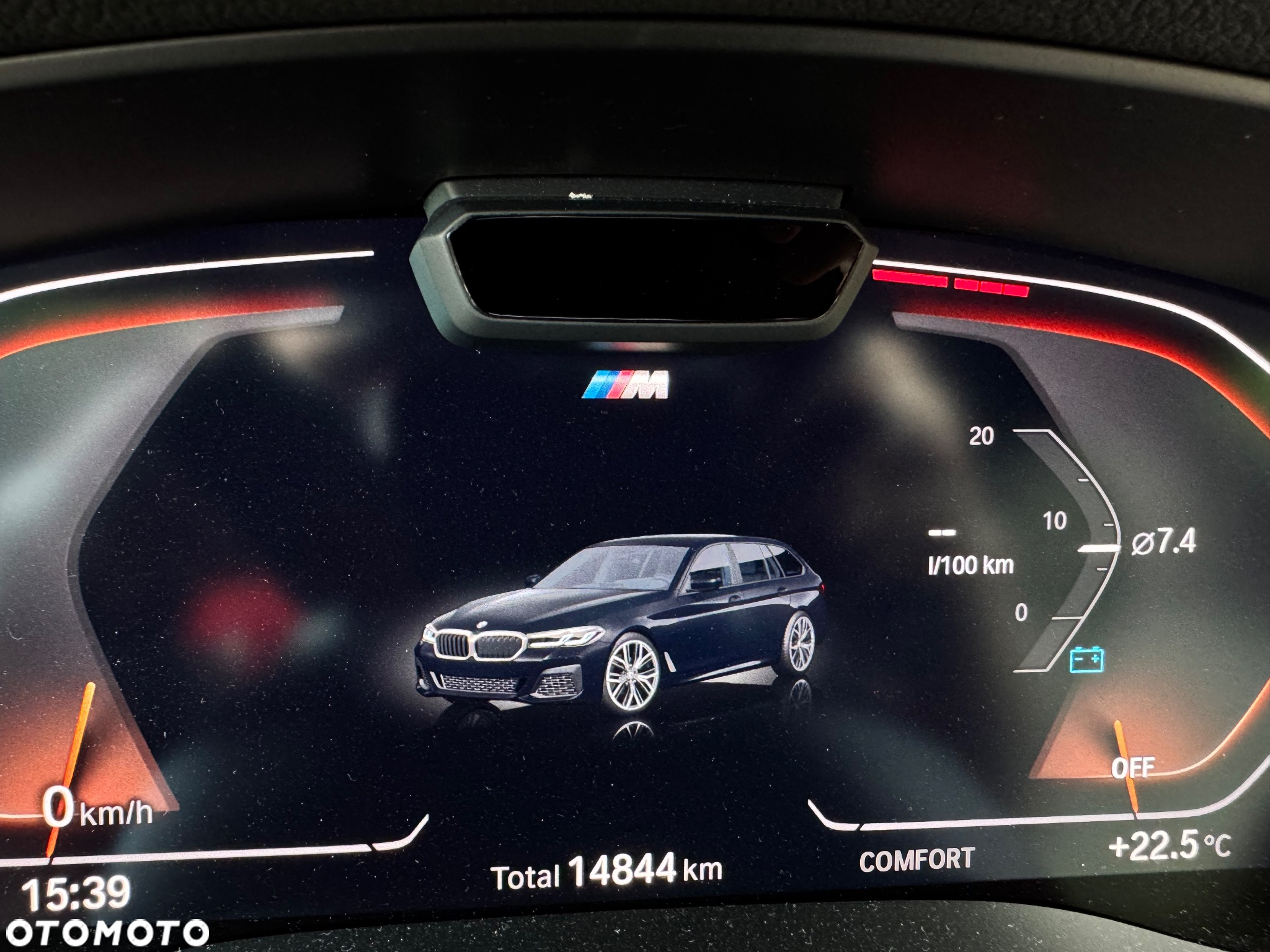 BMW Seria 5 520d xDrive Touring M Sport Edition - 11
