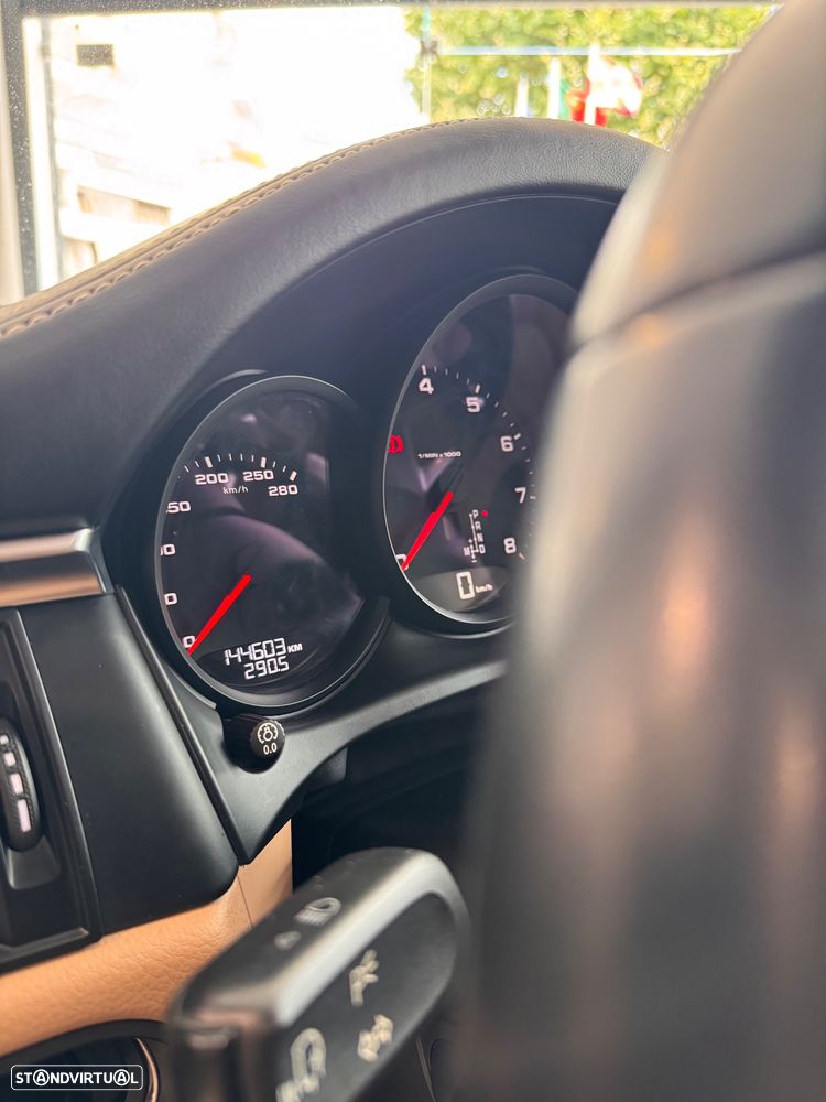 Porsche Macan 2.0T - 20