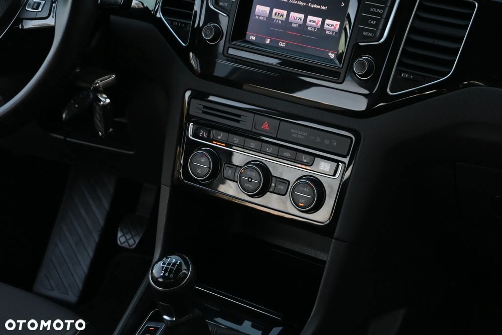Volkswagen Golf Sportsvan 1.4 TSI (BlueMotion Technology) Highline - 27
