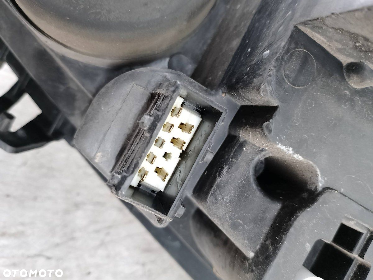 LAMPA PRZÓD LEWA PEUGEOT 307 FL 20-B224 - 2
