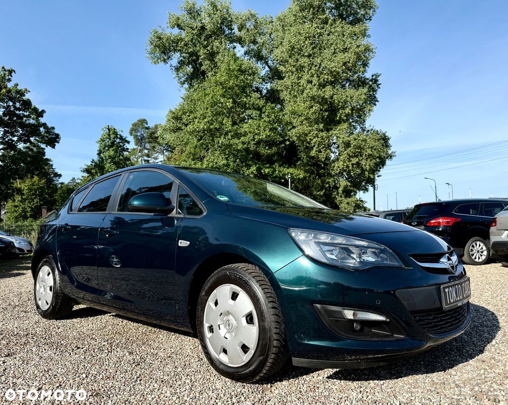 Opel Astra 1.4 Turbo Color Edition - 2