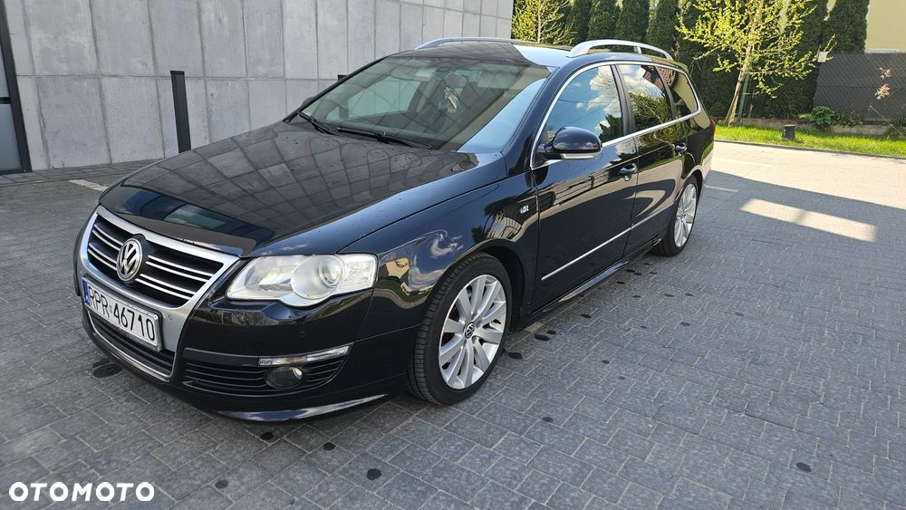 Volkswagen Passat 2.0 TDI Comfortline R-Style - 3