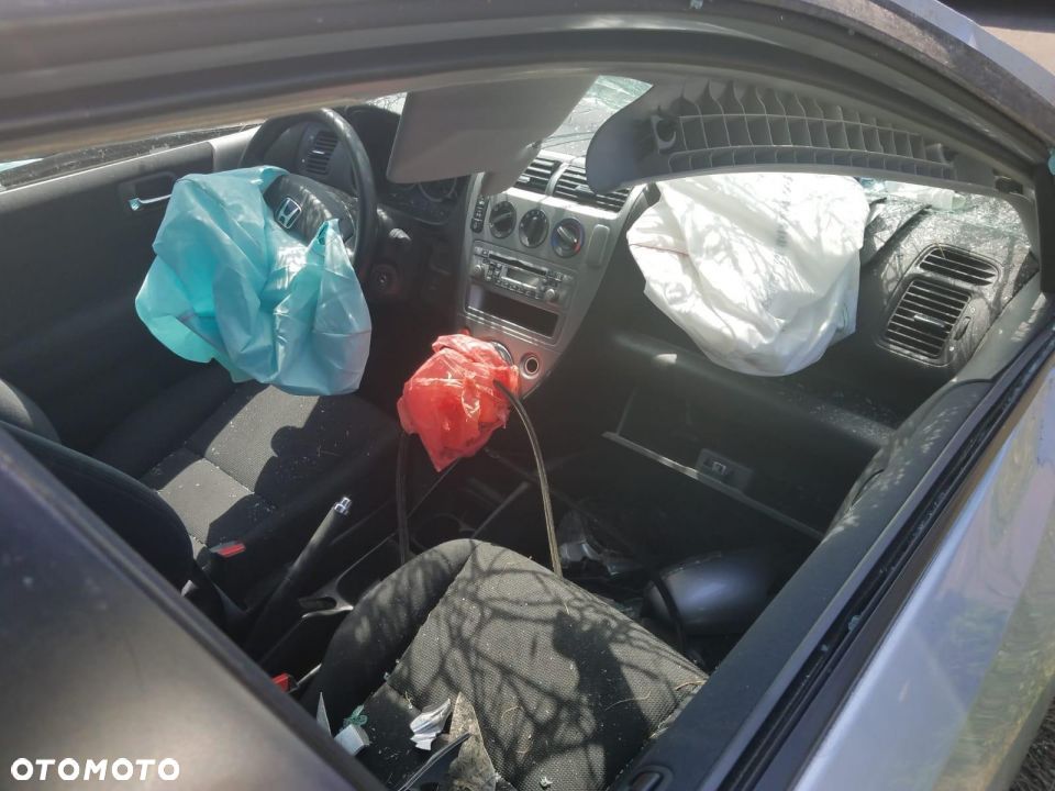 Cześci Honda Civic VII  5-drzwi benzyna - 4