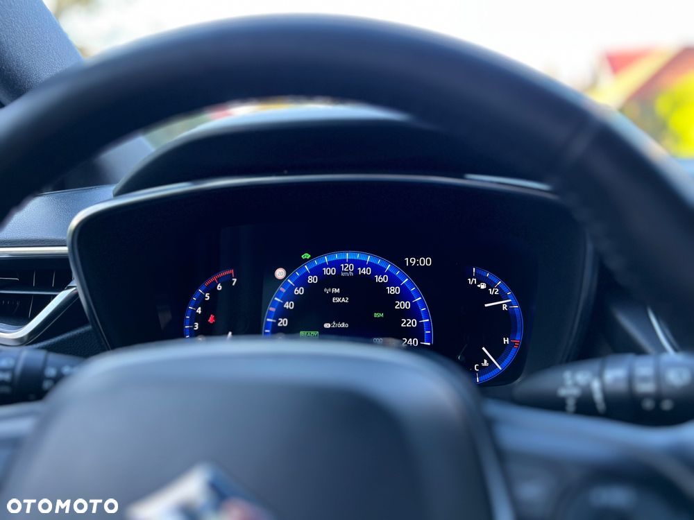 Suzuki Swace 1.8 Hybrid Premium Plus CVT - 28
