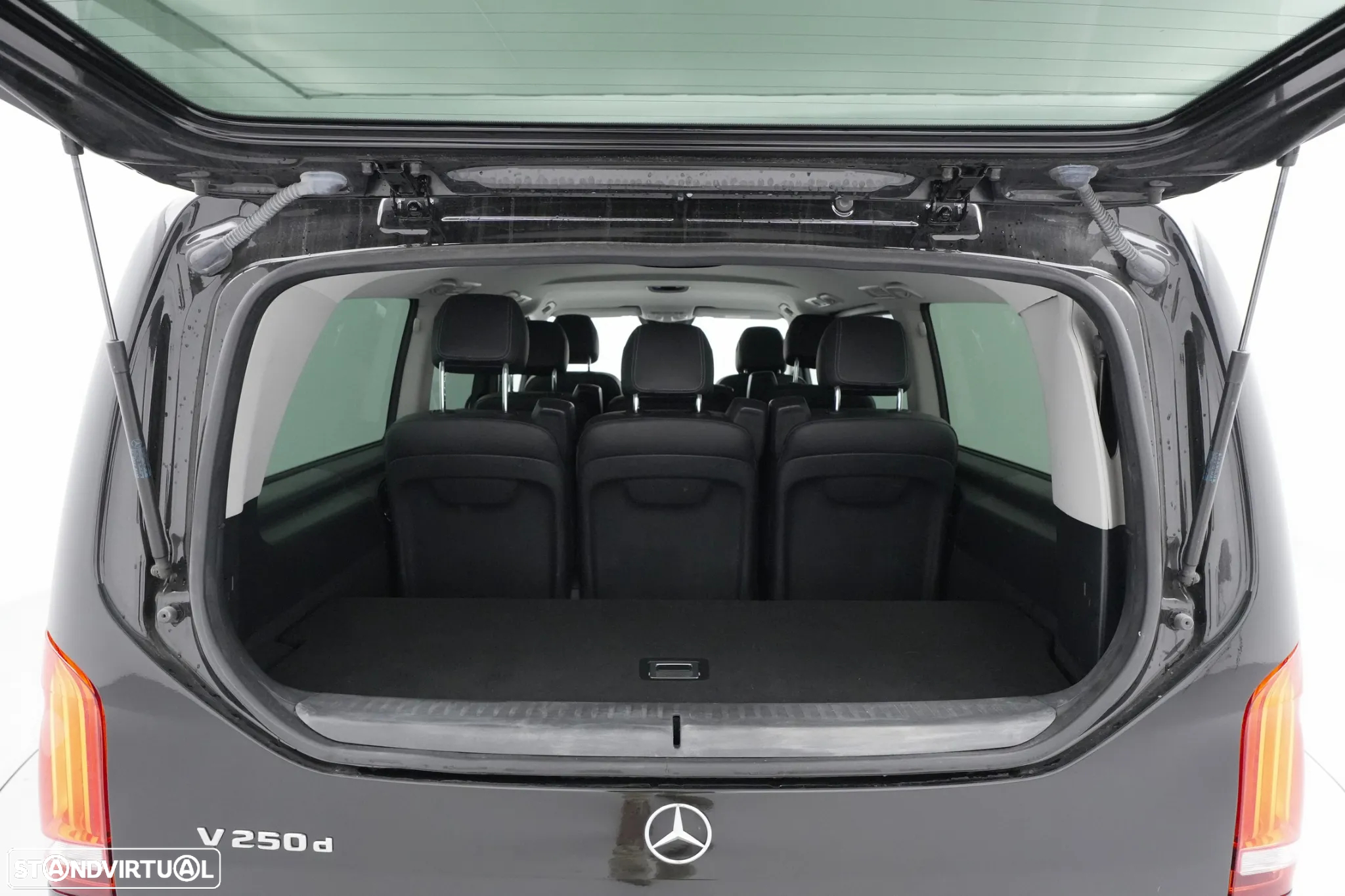 Mercedes-Benz V 250 d Longo Avantgarde - 34