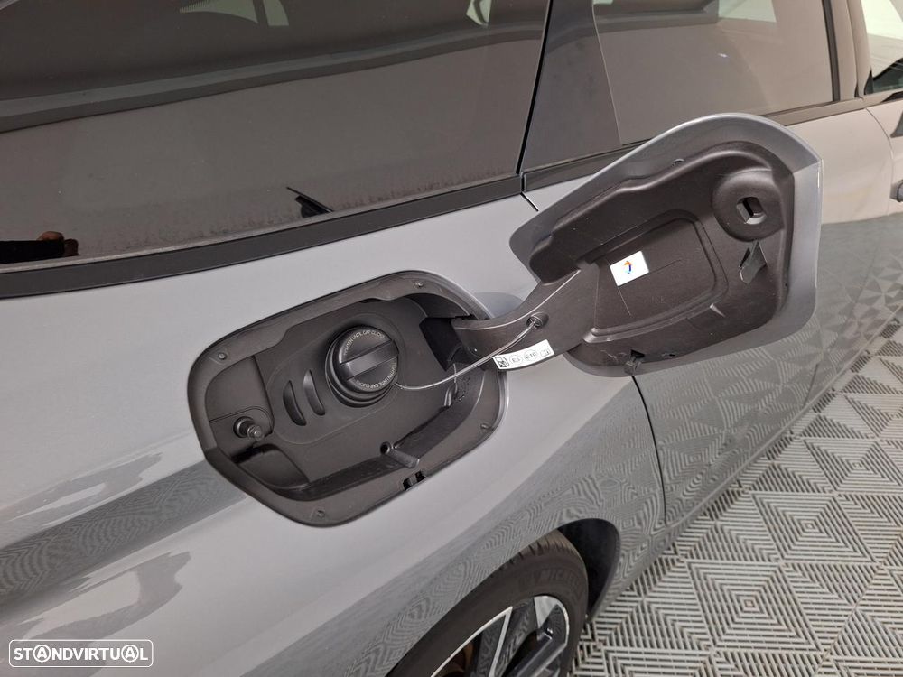 Peugeot 308 SW 1.6 Hybrid Allure e-EAT8 - 15