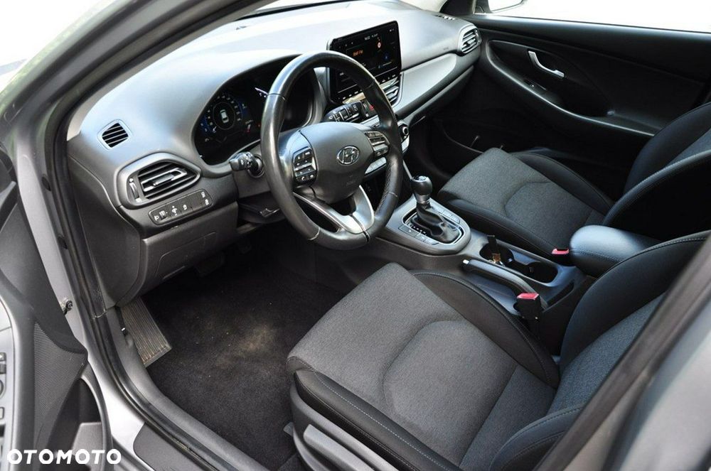 Hyundai i30 1.6 CRDI DCT Select - 30