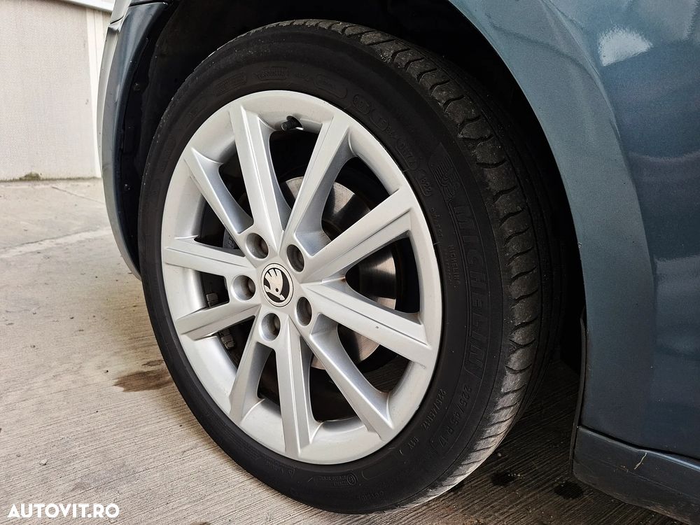 Skoda Octavia 1.6 TDI (Green tec) DSG Style - 15