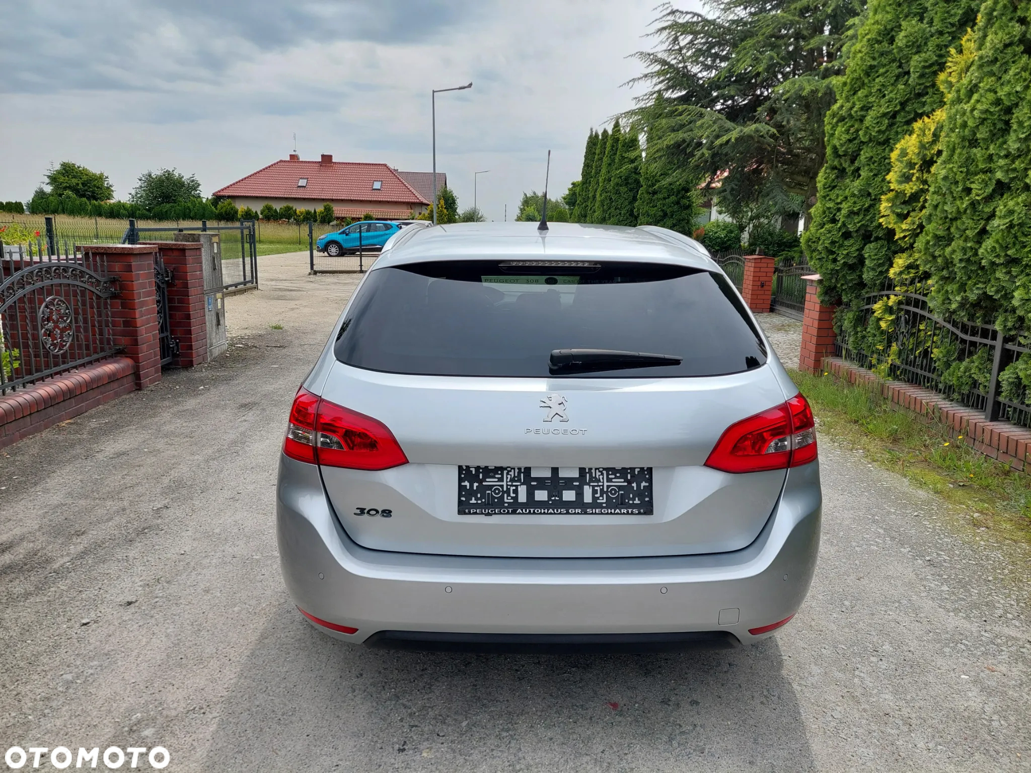 Peugeot 308 SW e-HDi FAP 115 Stop&Start Business Line Niveau 1 - 5