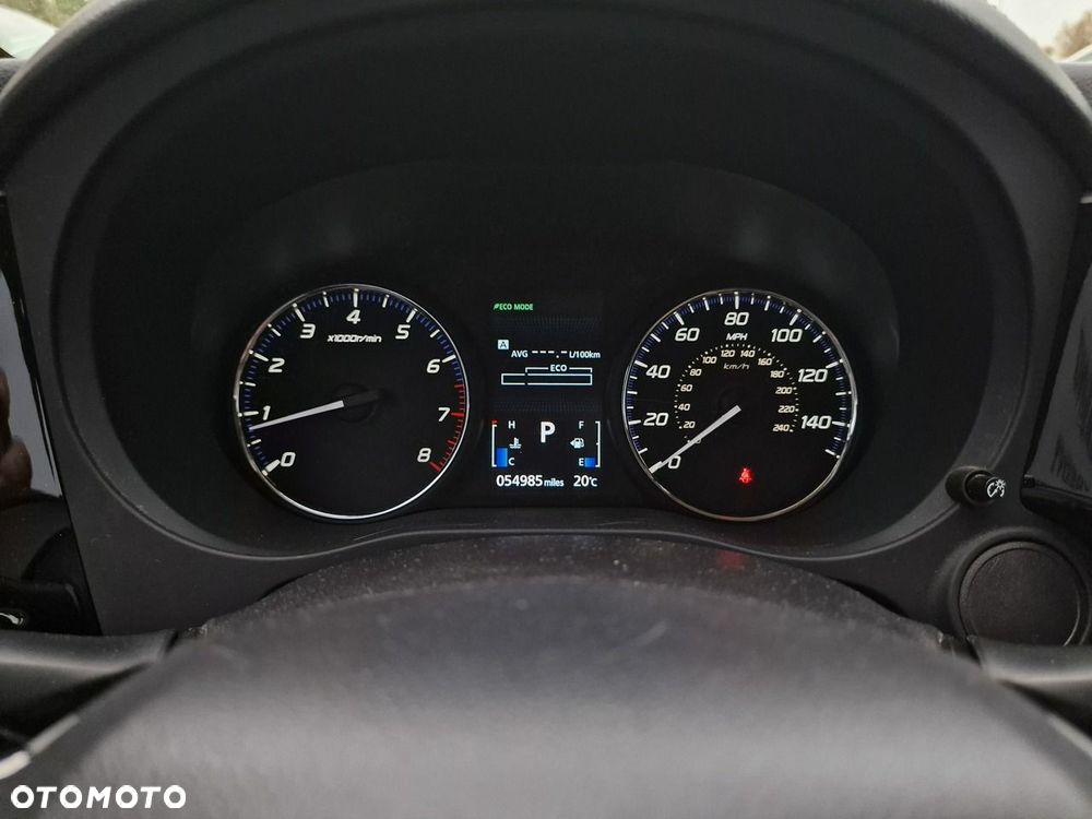 Mitsubishi Outlander - 21