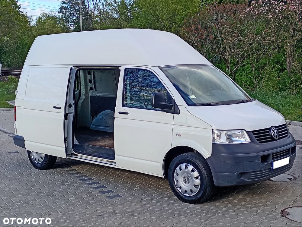 Volkswagen TRANSPORTER T5 XI.2009r. MAX WYSOKI 1,9 TDI 102KM KLIMATYZACJA NOWE SPRZĘGŁO I ROZRZĄD PRZEGLĄD NA ROK ZERO RDZY 3 OSOBOWY STAN TECHNICZNY WZOROWY ŁADOWNOŚĆ 1385 KG BEZWYPADKOWY VAT1 ELEKTR. SZYBY I LUSTERKA - 23