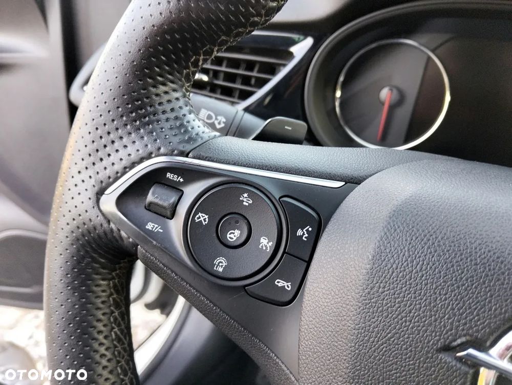 Opel Insignia 2.0 BiTurbo D 4x4 Automatik Ultimate Exclusive - 28