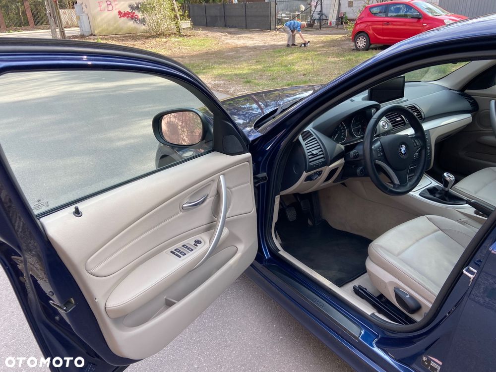 BMW Seria 1 118d - 13