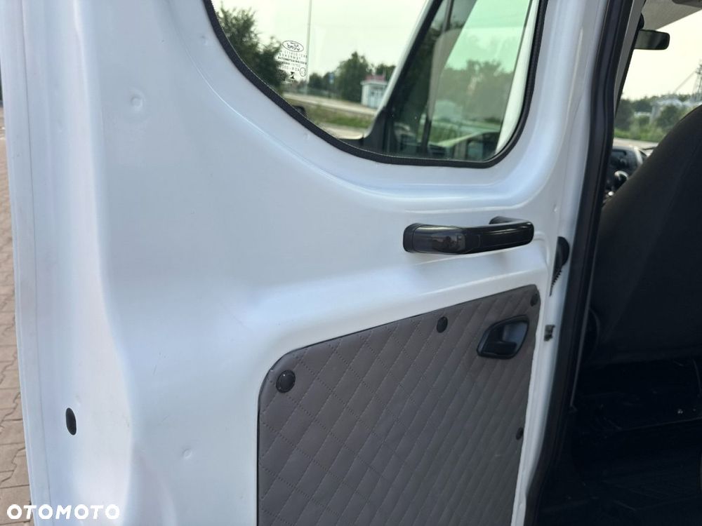 Ford Transit - 29