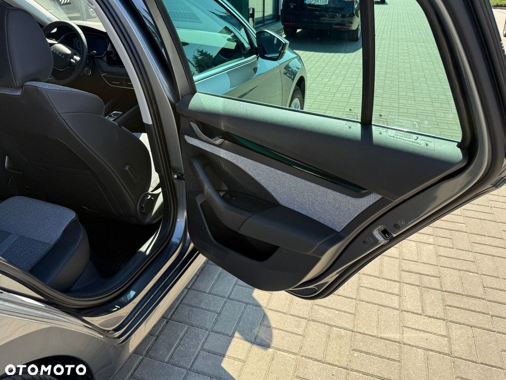 Skoda Octavia - 13