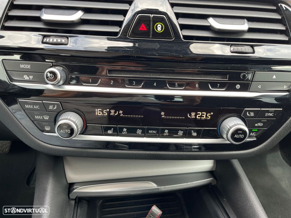 BMW 520 d Line Luxury Auto - 41