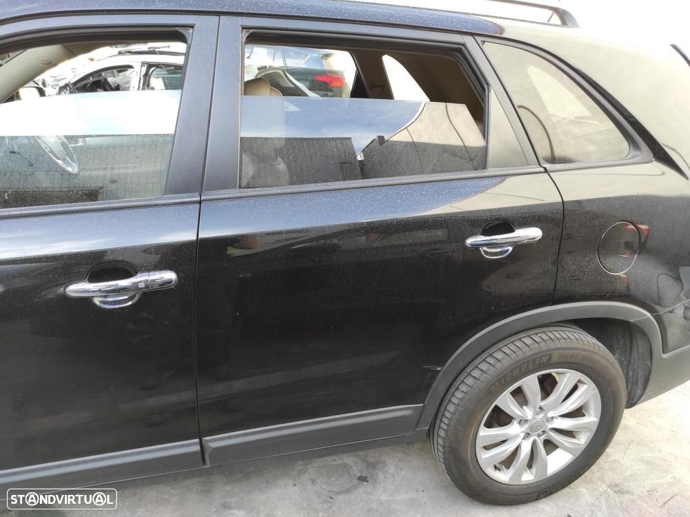 PORTA TRASEIRA ESQUERDA KIA SORENTO R XM - 1