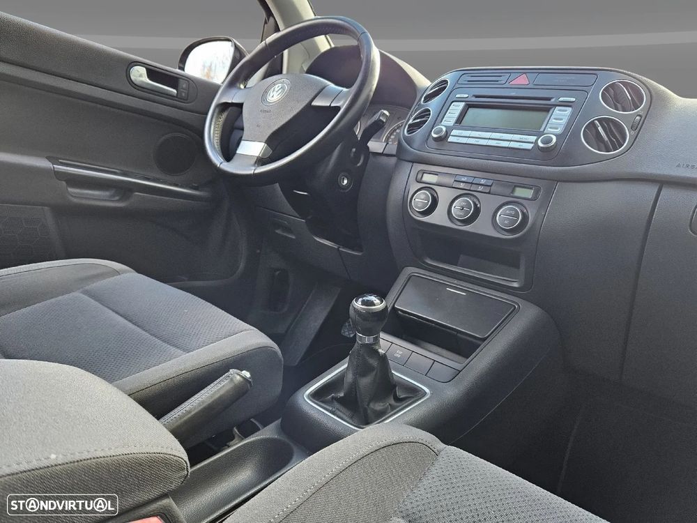 VW Golf Plus 1.9 TDi Trendline AC - 21