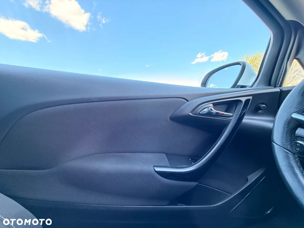 Opel Astra 1.4 T Enjoy - 14