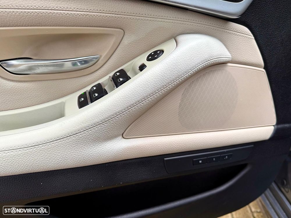 BMW 530 d Auto - 19