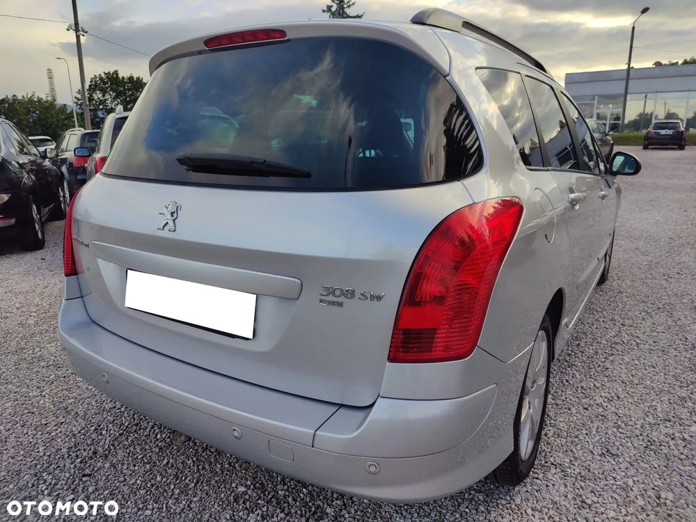 Peugeot 308 - 23
