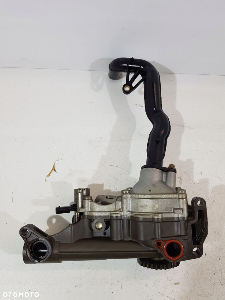 POMPA OLEJU R2701810701 MERCEDES W205 GLA 2.0 CGI - 6