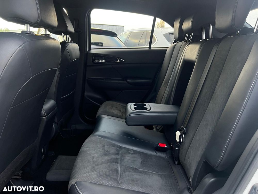 Mitsubishi Eclipse-Cross - 33