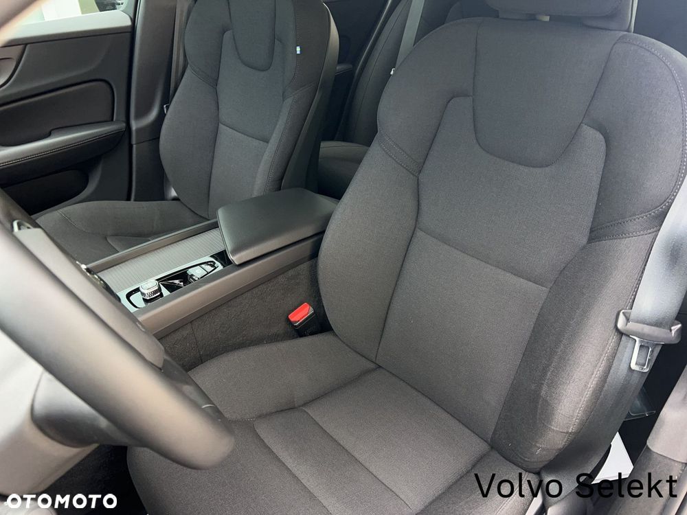 Volvo V60 B3 B Momentum Pro - 13