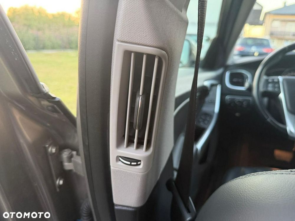 Volvo V60 D3 Momentum - 23