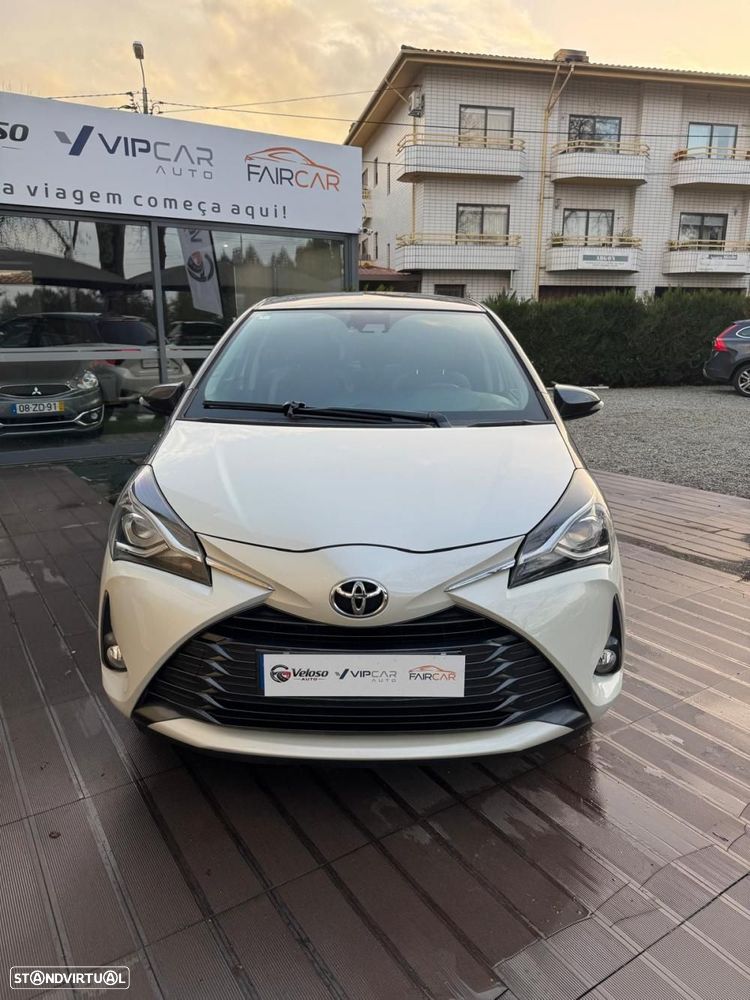 Toyota Yaris 1.0 VVT-i 20 Anos - 4