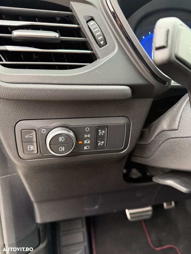 Ford Kuga - 14