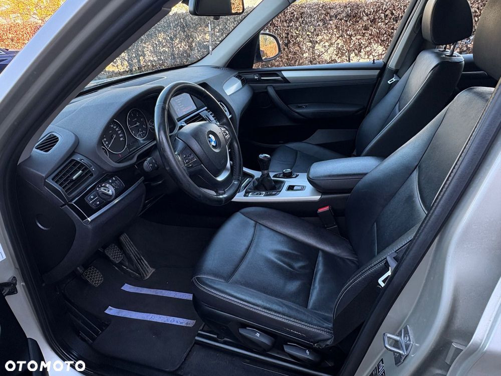 BMW X3 xDrive20d - 21