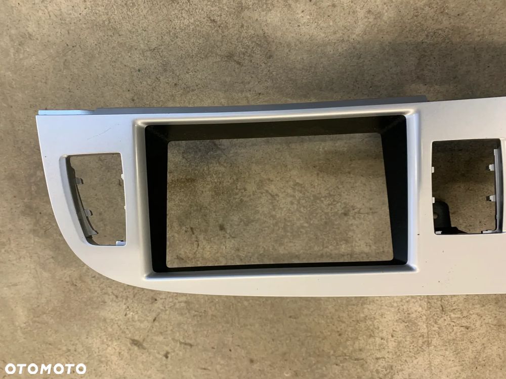 ramka osłona licznika wyświetlacza 4F1857115J A6 C6 FL Lift 2.7 TDI - 4