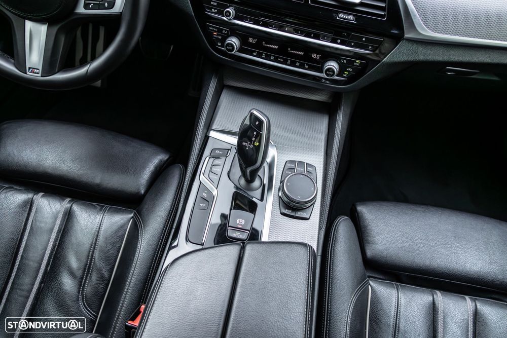 BMW 520 d Pack M Auto - 22