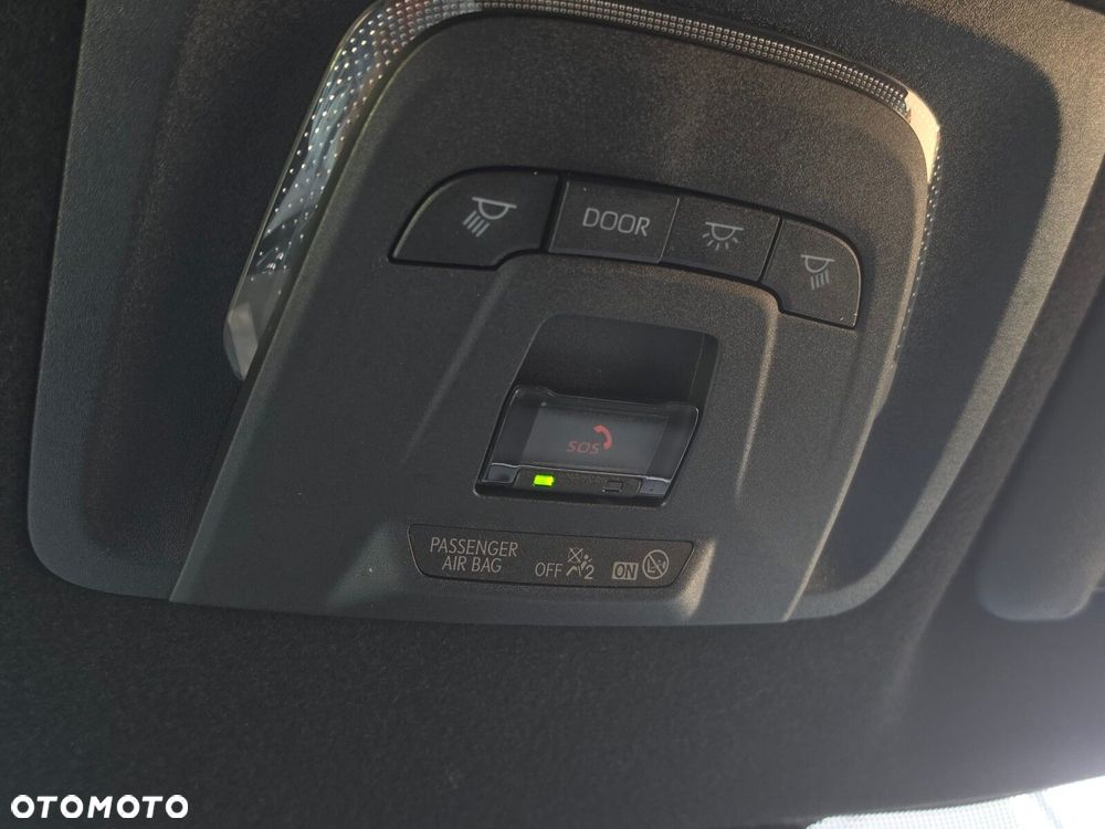Toyota Corolla Cross 2.0 Hybrid Premiere Edition - 33