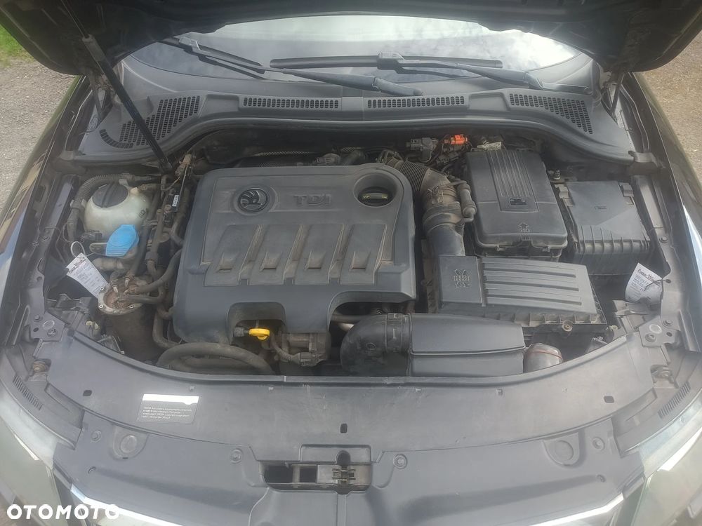 Skoda Superb 2.0 TDI Elegance - 9