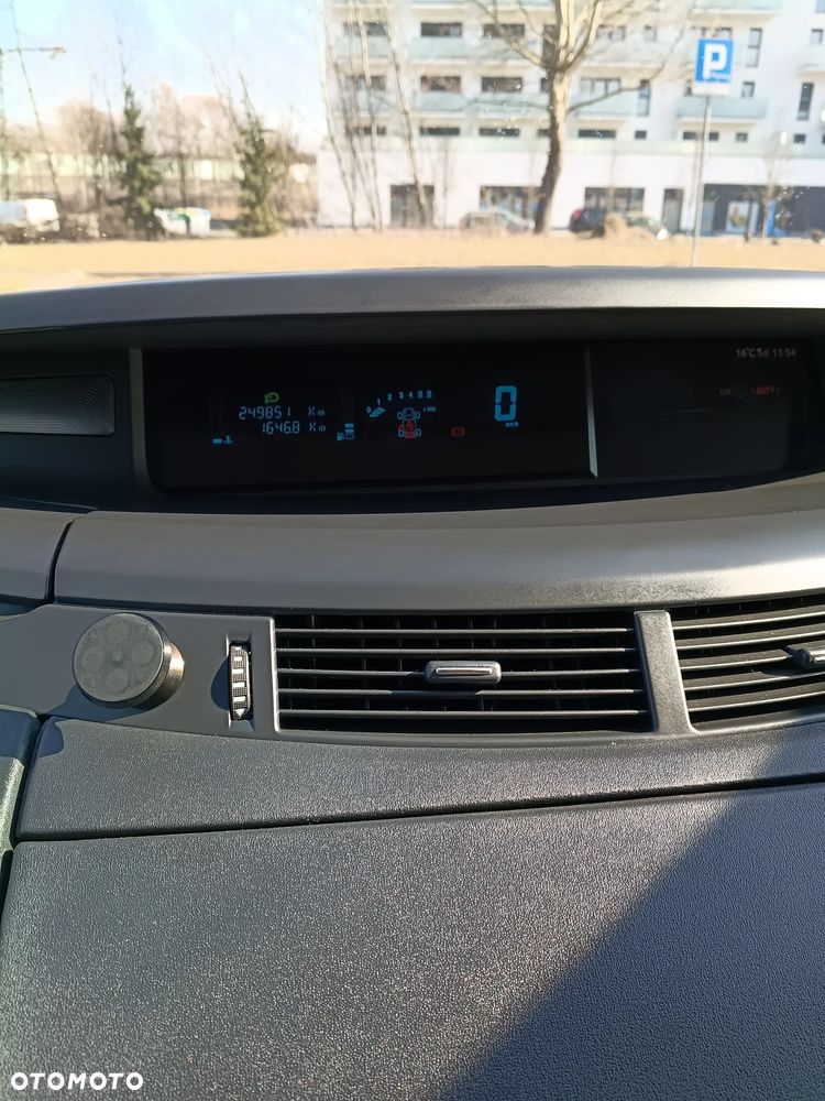 Renault Espace 2.0 dCi Dynamique - 8