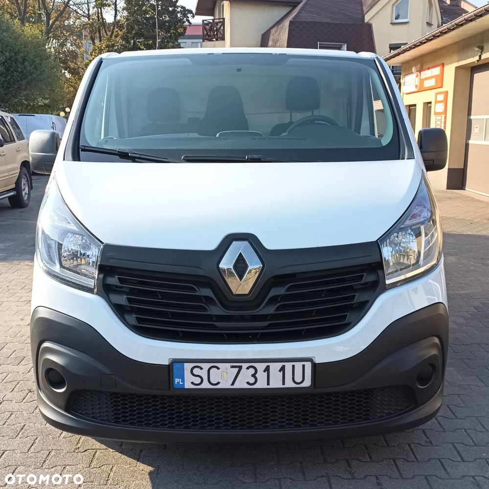 Renault Trafic - 1