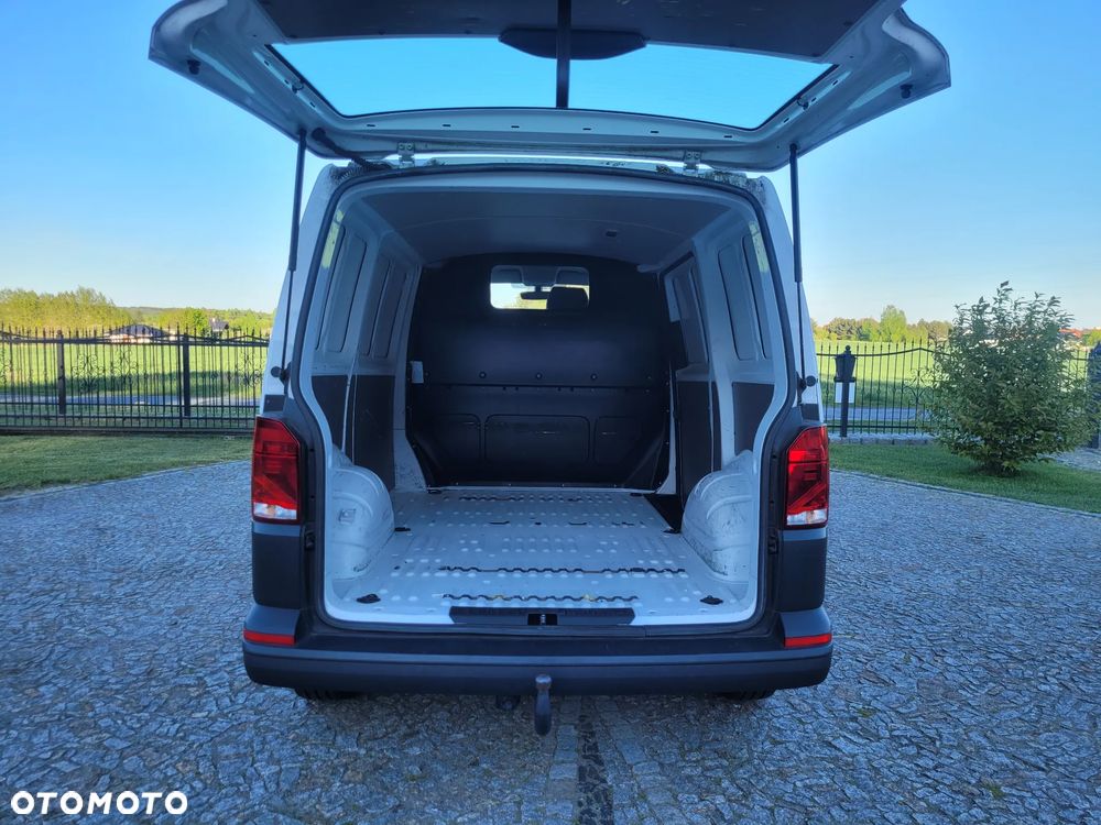 Volkswagen Transporter T6.1 - 25