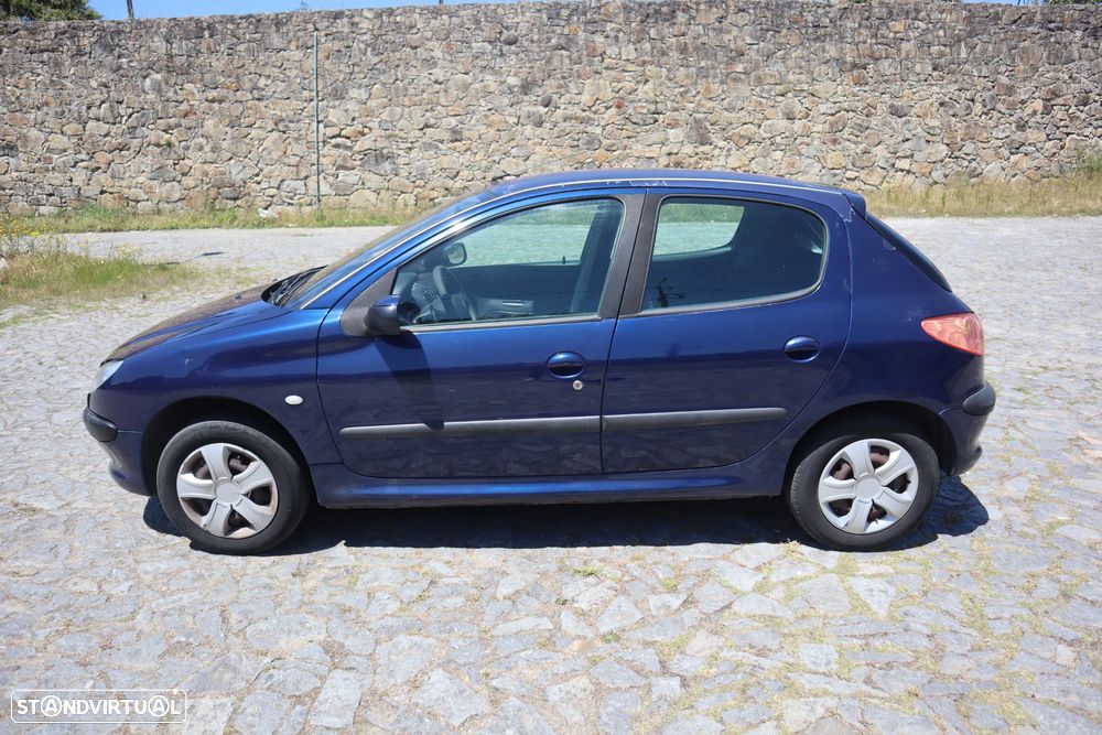 Peugeot 206 1.1 XR Présence - 2