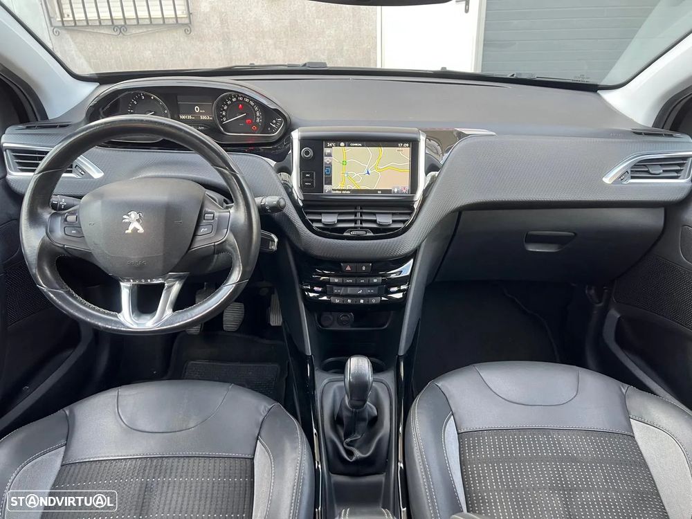 Peugeot 2008 1.2 VTi Allure - 10