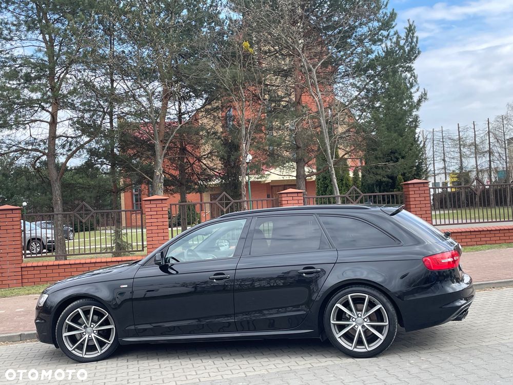 Audi A4 Avant - 11