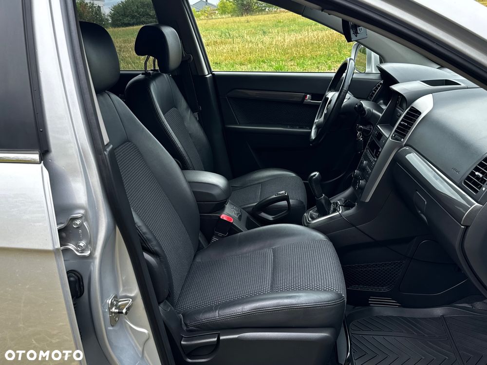 Chevrolet Captiva 2.4 LS - 13