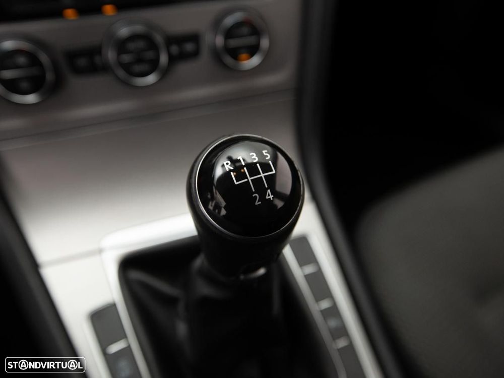 VW Golf Variant 1.6 TDi GPS Edition - 19