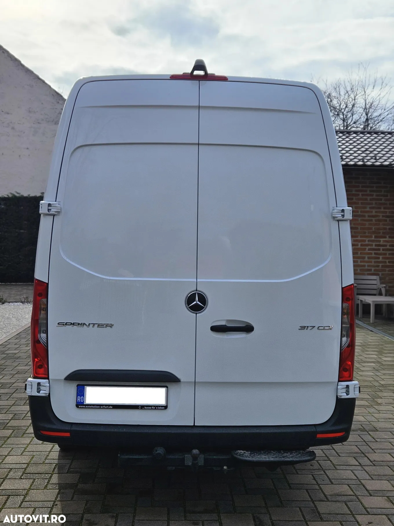 Mercedes-Benz Sprinter Tourer 317 CDI 170CP L3H2 RWD 6MT - 2
