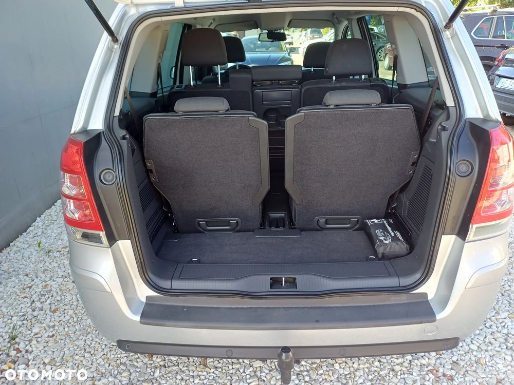 Opel Zafira 1.8 Family Plus - 17