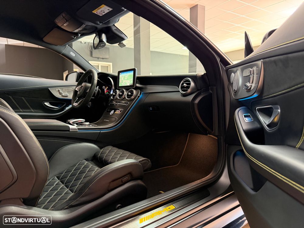 Mercedes-Benz C 63 AMG S - 15