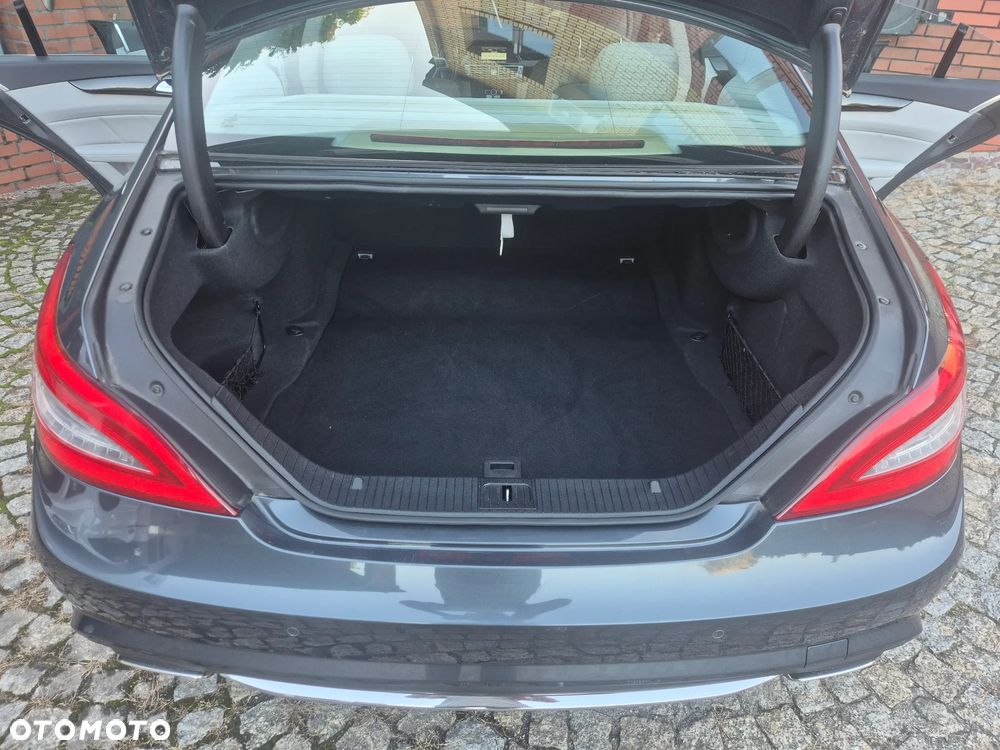 Mercedes-Benz CLS 350 CDI 4-Matic BlueEff - 20