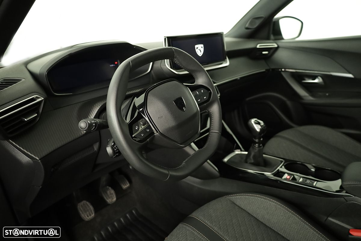 Peugeot 2008 1.2 PureTech Allure - 7
