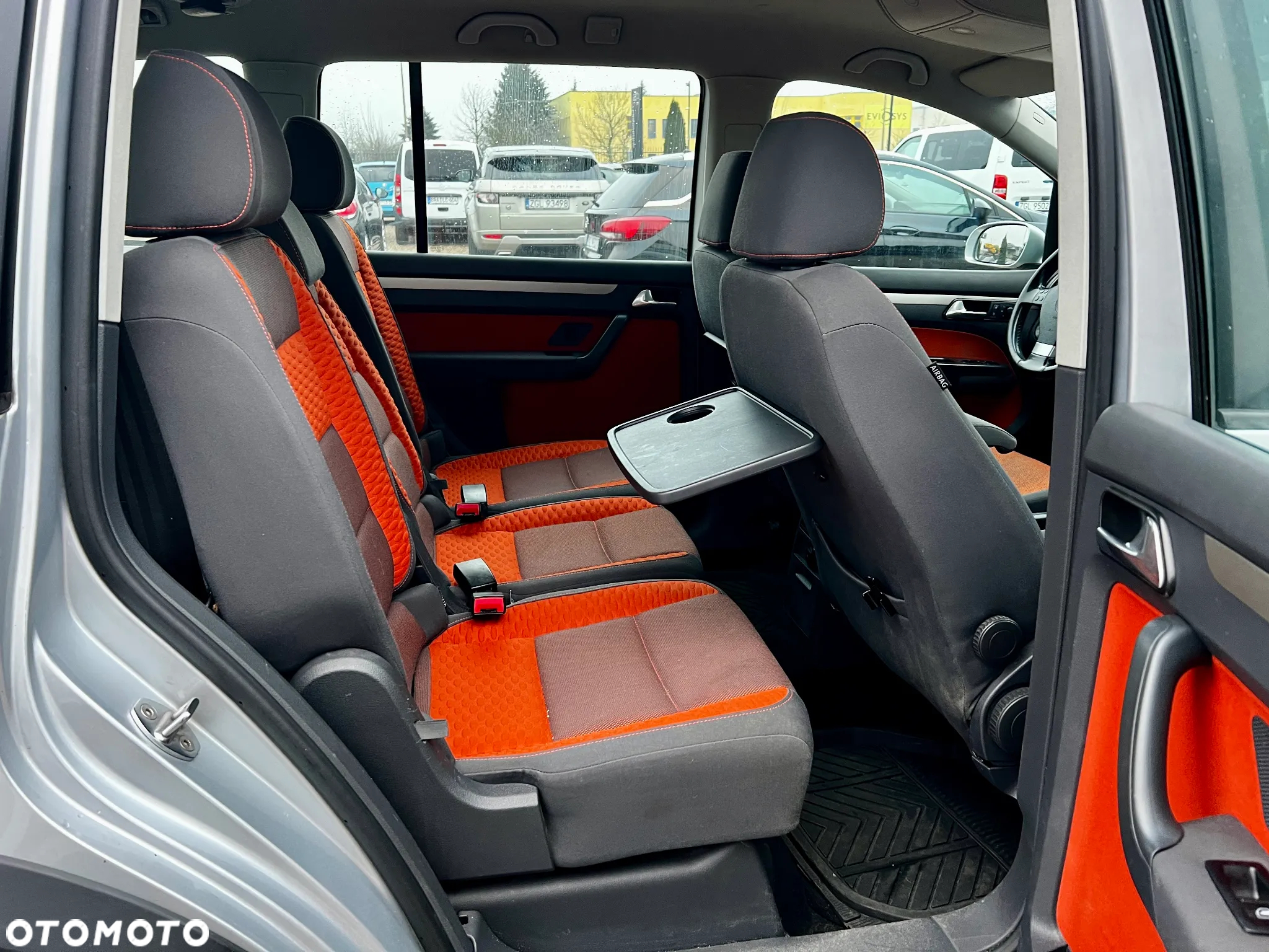 Volkswagen Touran 2.0 TDI DPF Cross - 29